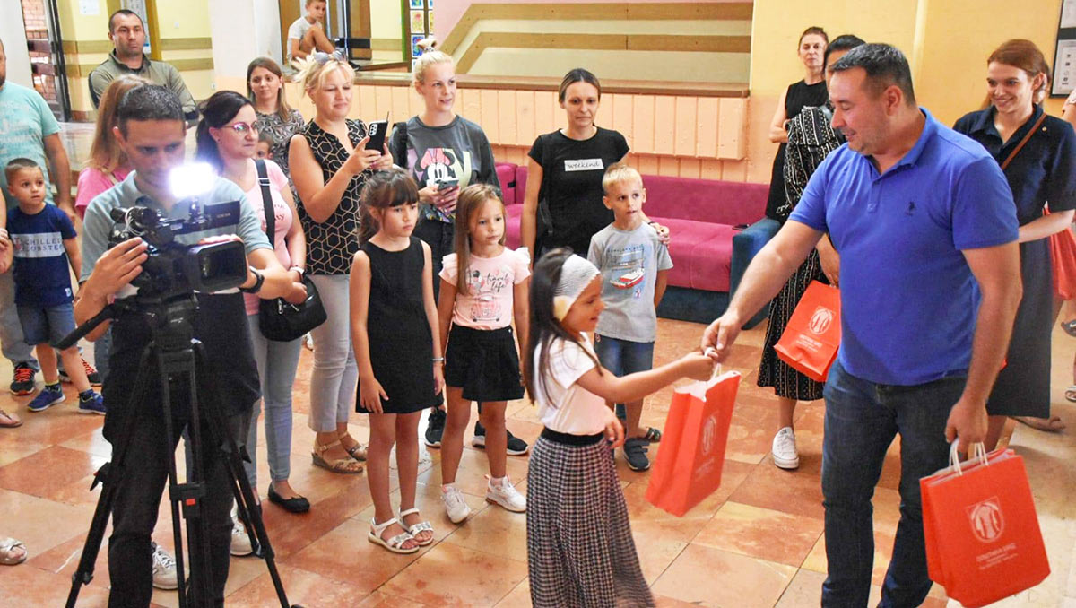 СВЕЧАНИ ПРИЈЕМ ПРВАКА У ОШ „БРАНКО РАДИЧЕВИЋ“